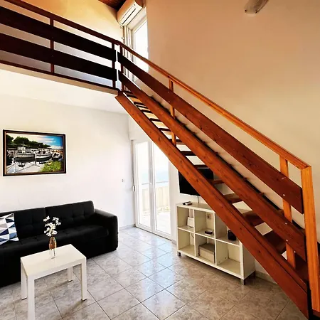 In With Sea View, Terrace, Air Conditioning, Wifi 5026-2 *