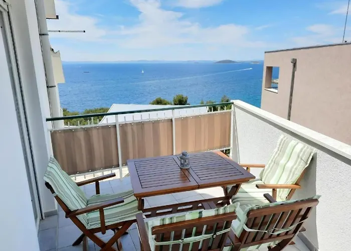 In With Sea View, Terrace, Air Conditioning, Wifi 5026-2 Appartement *