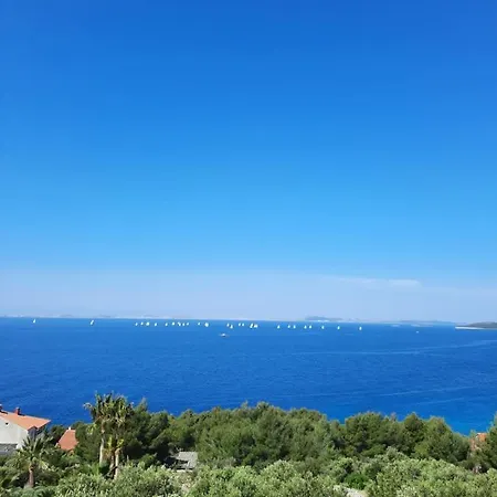 شقة In With Sea View, Terrace, Air Conditioning, Wifi 5026-2 مورتير