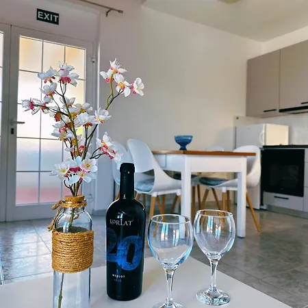 In With Sea View, Terrace, Air Conditioning, Wifi 5026-2