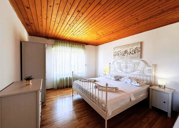 Apartman In With Sea View, Terrace, Air Conditioning, Wifi 5026-2